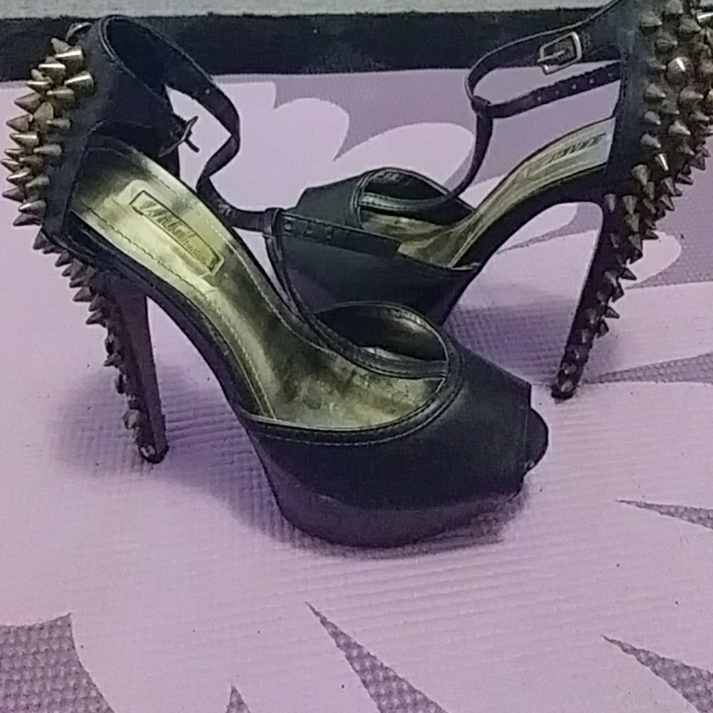 SPICY heels